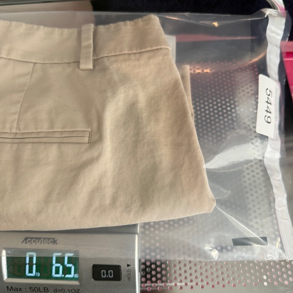 Ann Taylor Shorts Women 4 Beige Khaki Mid Rise Stretch Walking Casual Preppy - Picture 10 of 10